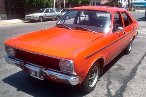 Imagen 11 de 17 de Dodge 1500 M1.8 77