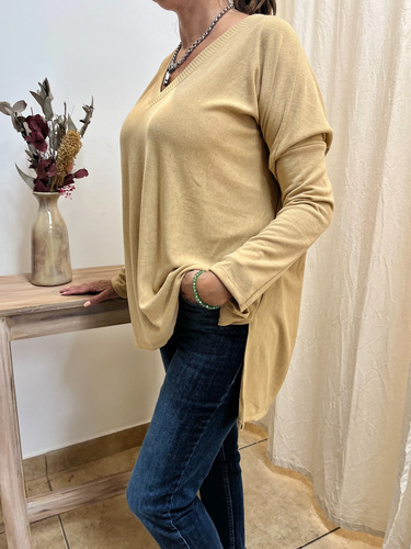 Sweater Remera Mujer Suelto Basico Cuello V Nelly Peonia