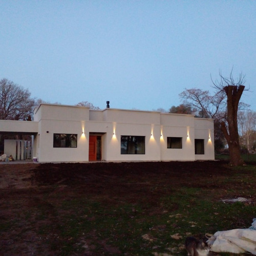 Imagen 14 de 30 de Casa Quinta A Estrenar!!! - Barrio De Chacras Malvinas - Brandsen