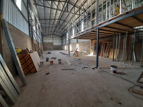 Imagen 4 de 14 de Galpon En Venta En Ituzaingo Norte