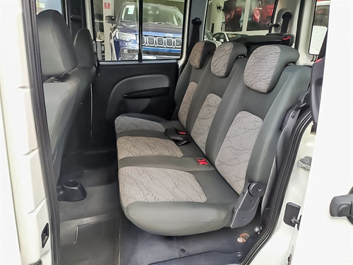 Imagem 8 de 25 de Fiat Doblo 1.4 Mpi Attractive 8v