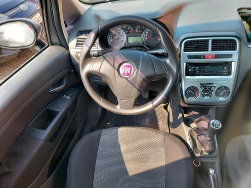 Imagem 9 de 9 de Fiat Punto Elx 1.4 Completo