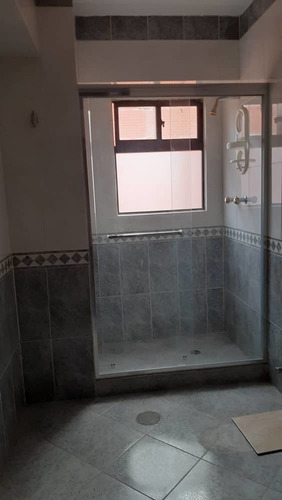 Imagen 8 de 13 de Penthouse En La Trigaleña Alta - 272 M - Para Remodelar