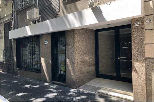 Imagen 3 de 30 de Local Comercial,fte,monserrat,225 M2,patio