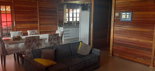 1.000 M², Chácara 04 Dormitórios, Edicula E Churrasqueira !!