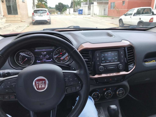 Imagem 5 de 13 de Fiat Toro Volcano At D4 Vermelho