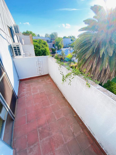 Departamento En Venta De Cuatro Ambientes En Beccar