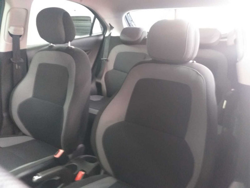 Imagem 12 de 14 de Chevrolet Onix 1.0 Lt Spe/4
