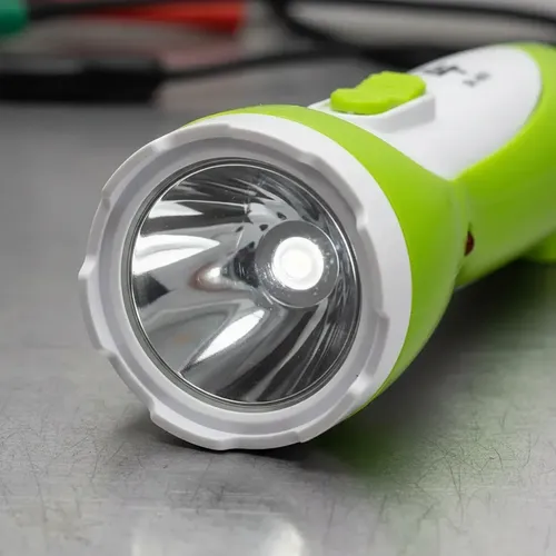 Lanterna De Led Recarregável Sh 4051 0,7w - Albatroz Cor da
