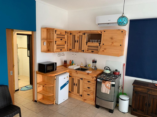 Apartamento En Alquiler Por Temporada De 1 Dormitorio En Piriápolis
