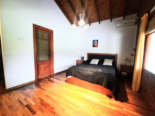 Venta Casa 4 Ambientes La Concepción Con Pileta