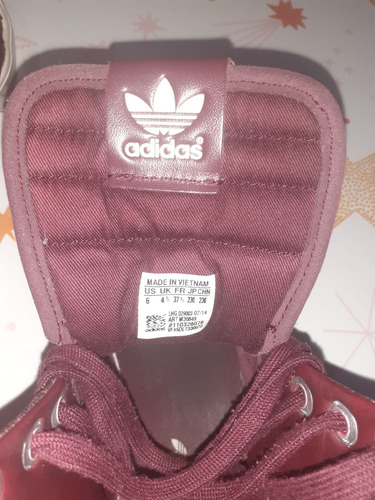 Zapatillas Adidas Talle 36, Plantillas De 23cm. Cuero (Usado)