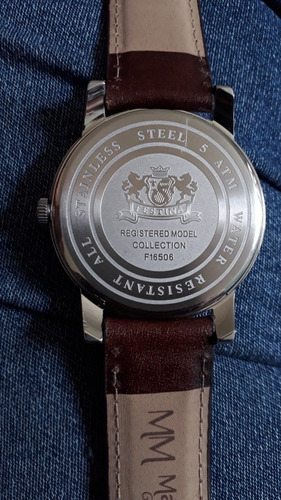 Relógio Festina Social Modelo Slim Pulseira Couro