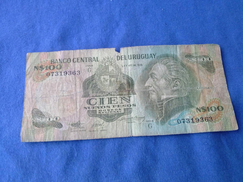 Billete De Uruguay  100 Nuevos Pesos Rotondaro 22 G De 1987
