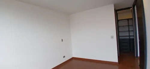 Apartamento En Arriendo En Lisboa. Cod A23939