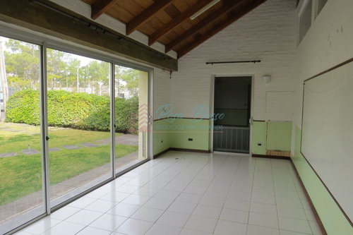 Imagen 4 de 26 de Casa Local Ideal Para Clínicas O Consultorios - Punta Del Este Aidy Grill