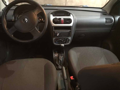 Chevrolet Corsa Sedan 2010 1.4 Premium Econoflex 4p