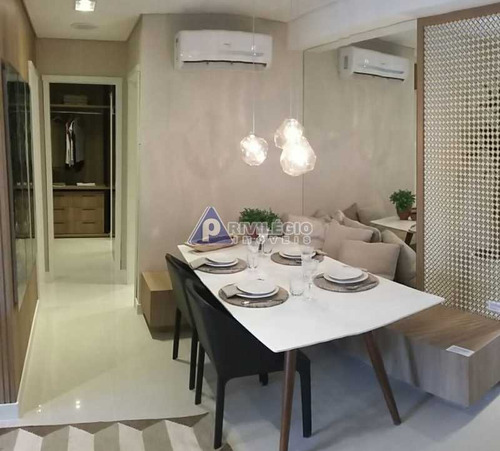 Apartamento À Venda, 2 Quartos, 1 Suíte, 1 Vaga, Botafogo - Rio De Janeiro/rj - 22884