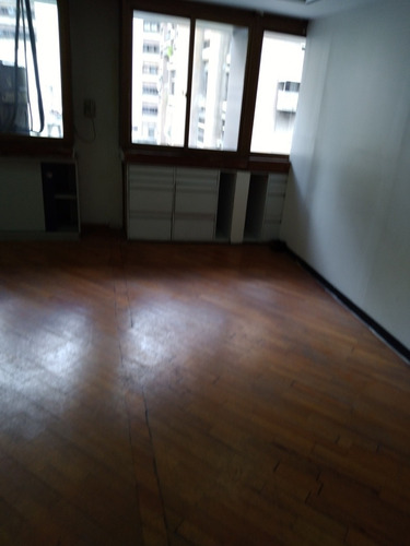 Imagen 10 de 29 de Alquilo Oficinas En Los Palos Grandes