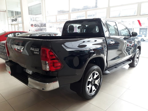 Toyota Hilux 2.8 Cd Srx 204cv 4x2 At Conc Ofic Mlet