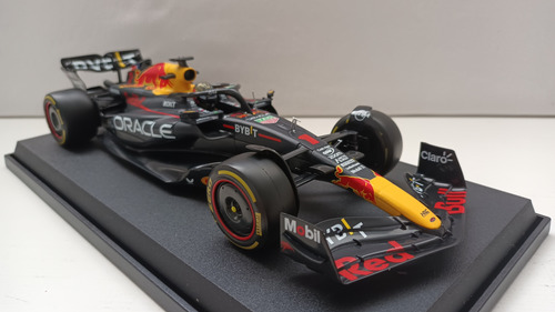 Burago Red Bull Racing Rb 19 M. Verstappen Escala 1 18 (Usado)