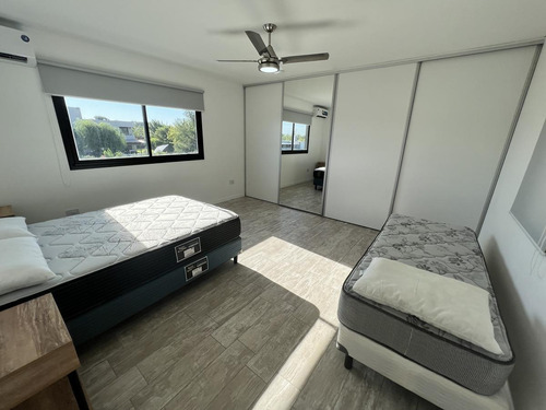 Imagen 21 de 30 de Venta Casa En Funes Town A Estrenar
