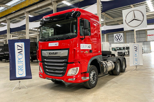 Cavalo Daf Xf 530 6x4 Space  Cab 23/24  Currant Red