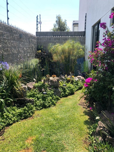 Imagen 18 de 20 de Zibata Casa De 3 Pisos En Venta Con Hermosa Vista Al Valle