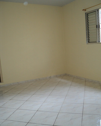 Imagem 4 de 30 de Aluga-se Casa 2 Dormitórios Próxima A Escola, Supermercados Dia, Coop, Av. São Paulo, Em Sorocaba, Reformada, Bairro Cruzeiro Do Sul, Além Ponte. - Ca00979 - 33337667