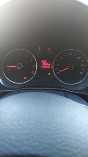 Volkswagen Saveiro 1.6 Trendline Cab. Simples Total Flex 2p