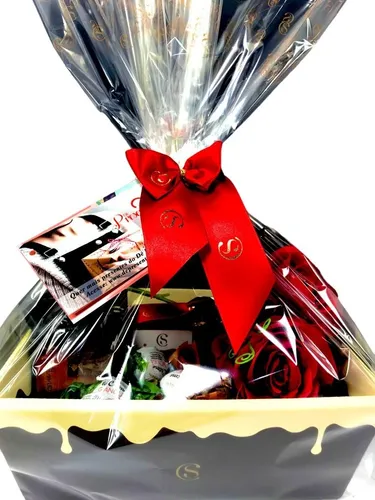 comprar Presente Namorada Esposa Cesta Chocolates 30 Item + Buque **