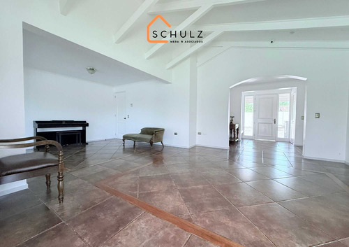 Casa En Venta Ubicada En Sector Las Rastras (76903)