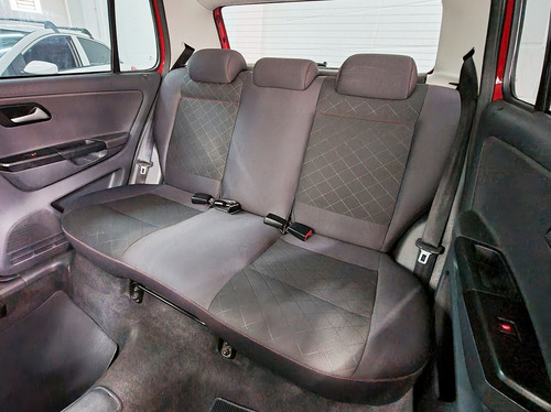 Imagem 15 de 18 de Volkswagen Fox 1.6 Mi Prime 8v 2013