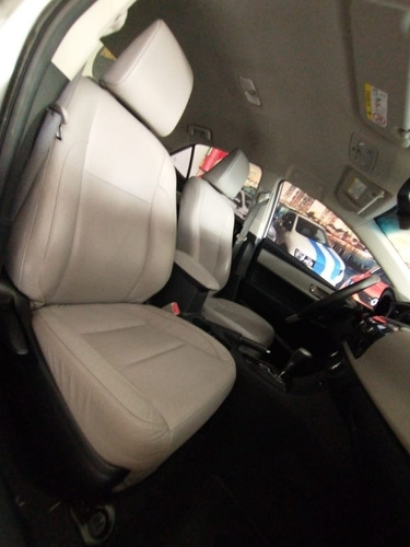 Vendo Toyota Corolla Xei Cvt L/14 Año 2014