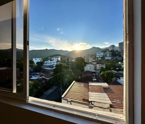 Se Alquila Lindo Apartaestudio En Quinto Piso Con Ascensor Para Renta Corta O De Larga Estancia