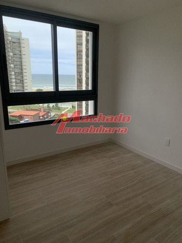 Imagen 10 de 12 de Venta De Apartamento De Dos Dormitorios En Punta Del Este