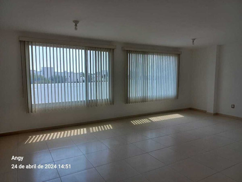 Casa En Venta En Claustro De Las Misiones, Centro Sur.
