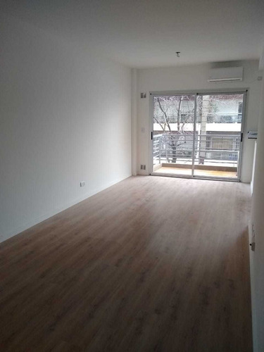 Imagen 5 de 8 de Departamento 2 Amb A Estrenar Villa Del Parque Impecables