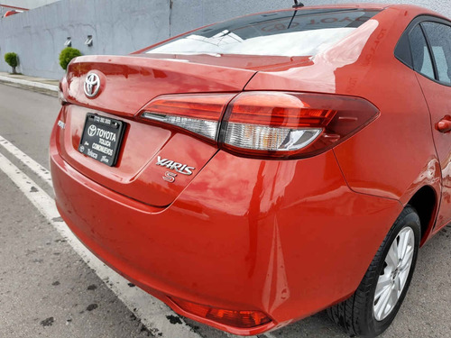 Imagen 5 de 15 de Toyota Yaris 2019 4p Sedn S L4/1.5 Man