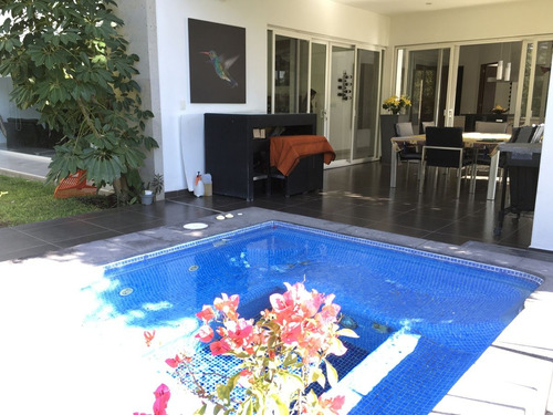 Residencia Exclusiva En Renta En Villas Regency Jurica