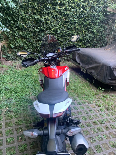 Ducati Hypermotard 939 Sp