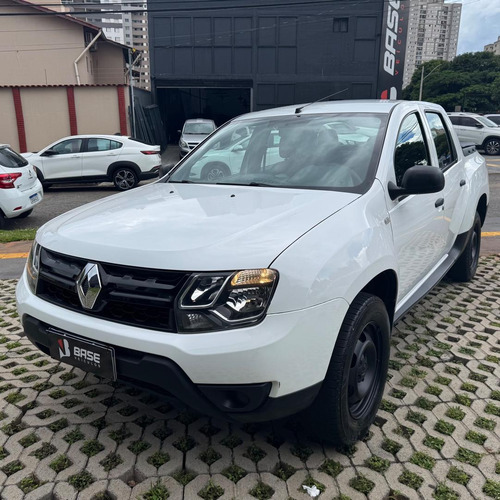 Renault Oroch 16 4x2