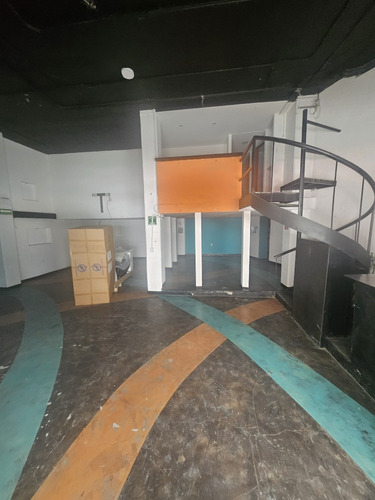 Interlomas Local Comercial 140 Mts Con Terraza