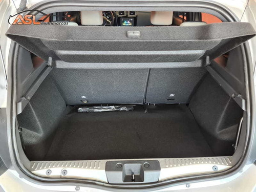 Imagem 15 de 15 de Renault Stepway Iconic 1.6 16v X-tronic