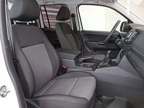 Imagen 13 de 15 de Volkswagen Amarok Trendline T 2023 Unica Unidad