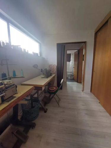 Se Vende Gran Propiedad Con Excelente Ubicación Céntrica.
