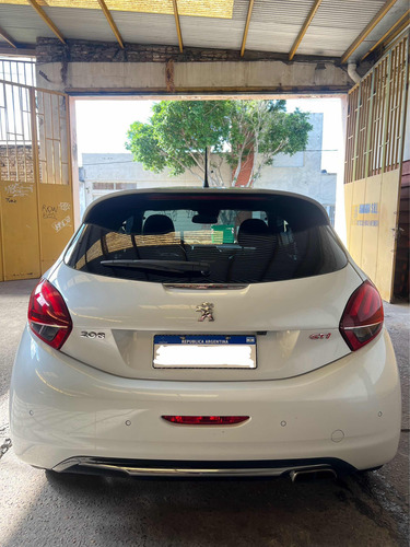 Peugeot 208 1.6 Gti
