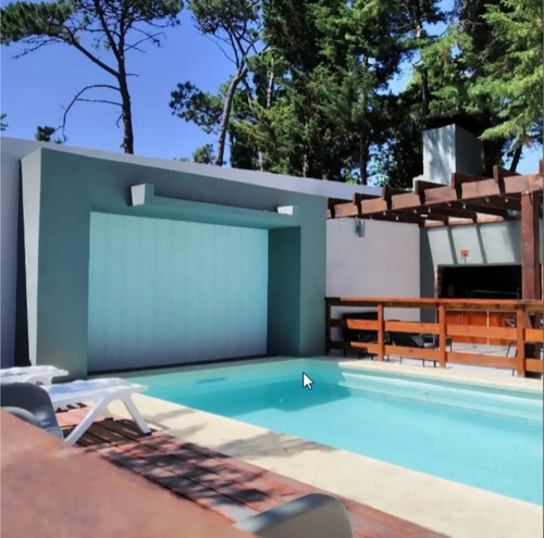  Venta Casa 4 Dorm., 3 B., Gje X 2 - Piscina  - Punta Del Este