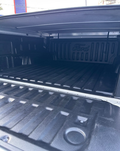 Ford Ranger 3.0 Limited Cab. Dupla V6 4X4 Aut. 4P