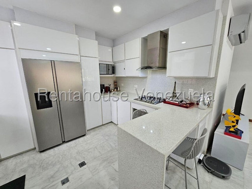 Apartamento En Venta Lomas De Las Mercedes Mls #25-16986